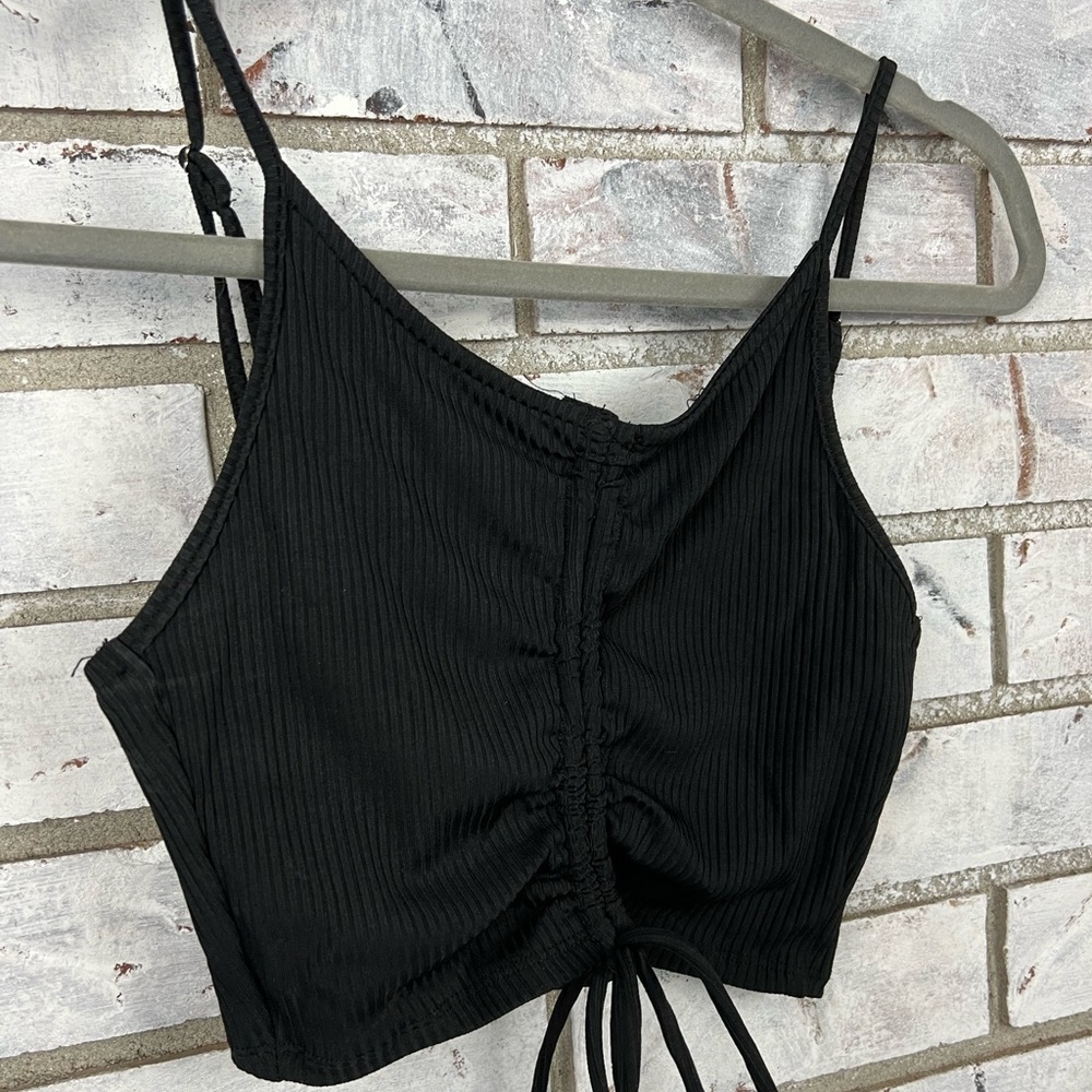 Black Two-Piece - Picture 6 of 9